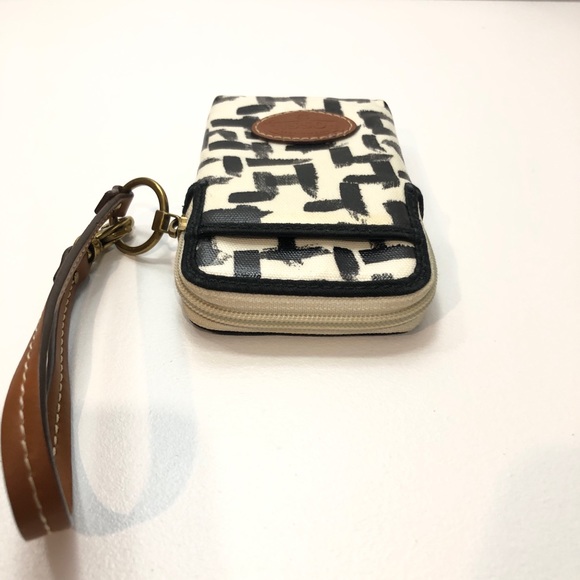 Fossil card and phone case - Picture 4 of 7